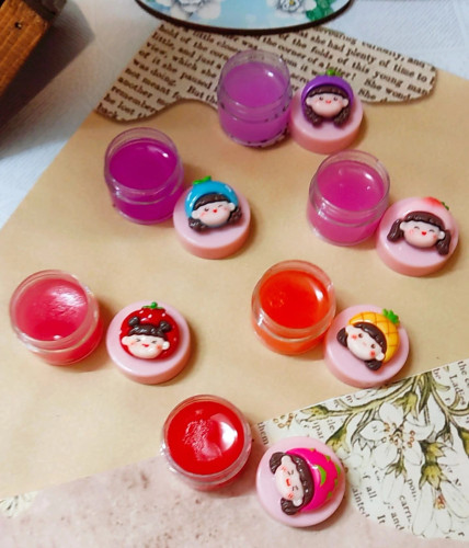 بالم لب کاسه ای دختر